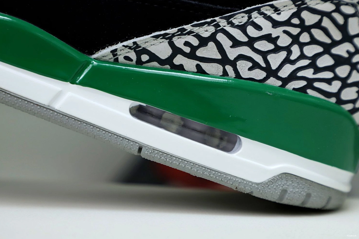 JORDAN AIR PINE GREEN 3 1005